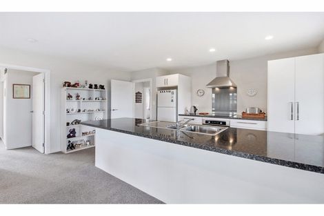 Photo of property in 17 Portchester Street, Aranui, Christchurch, 8061