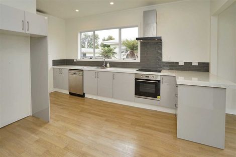 Photo of property in 5 Sandwich Road, St Andrews, Hamilton, 3200