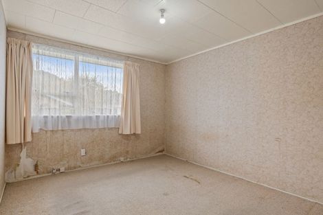Photo of property in 106 Gemstone Drive, Birchville, Upper Hutt, 5018