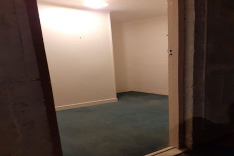 Photo of property in 5 Whiteley Street, Moturoa, New Plymouth, 4310