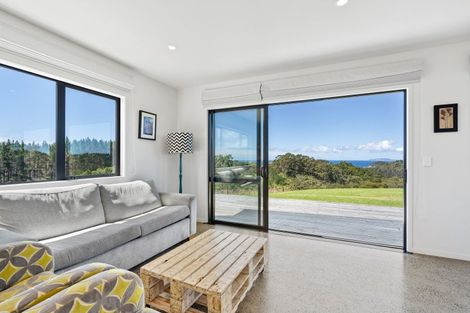 Photo of property in 158 Clements Road, Matapouri, Whangarei, 0173
