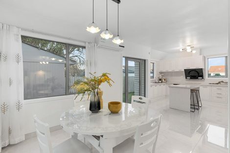 Photo of property in 9a Piko Crescent, Riccarton, Christchurch, 8041