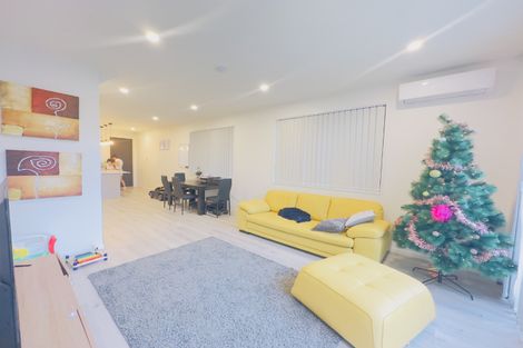 Photo of property in 12 Taiaha Street, Papakura, 2110