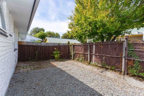 Photo of property in 2/38 Peer Street, Upper Riccarton, Christchurch, 8041