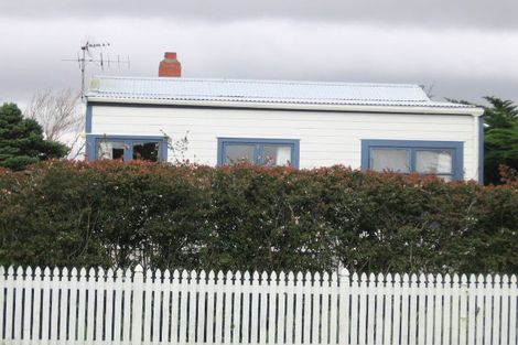 Photo of property in 55 Bluegum Road, Paraparaumu Beach, Paraparaumu, 5032