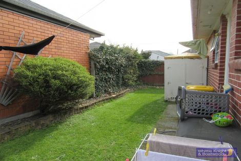 Photo of property in 1/19 Pinehurst Crescent, Russley, Christchurch, 8042