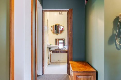 Photo of property in 23 Knowles Street, Terrace End, Palmerston North, 4410