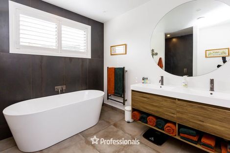 Photo of property in 478 Katherine Mansfield Drive, Blue Mountains, Upper Hutt, 5371