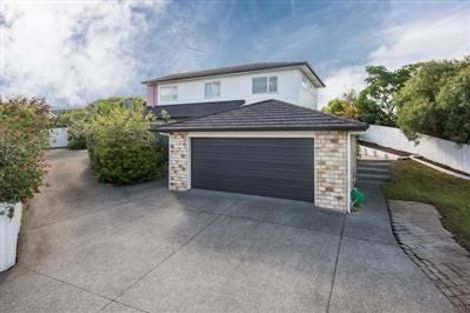 Photo of property in 32 Pukatea Avenue, Albany, Auckland, 0632