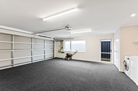 Photo of property in 29 Somerby Mews, Silverstream, Upper Hutt, 5019
