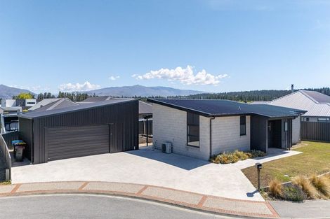 Photo of property in 4 Kinnaird Close, Alexandra, 9320