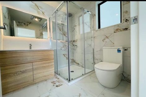 Photo of property in 18 Ihi Place, Karaka, 2578