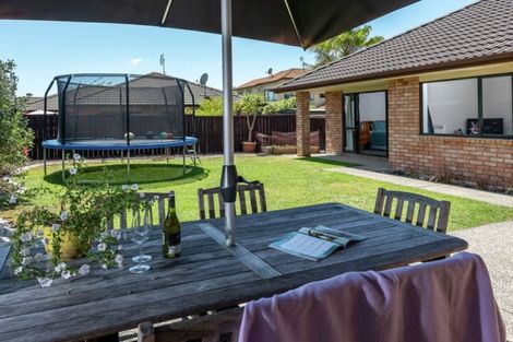 Photo of property in 9 Franshell Crescent, East Tamaki, Auckland, 2013