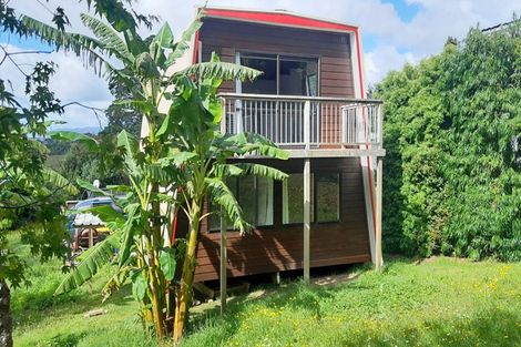 Photo of property in 4/18 Edgerton Road, Te Atatu Peninsula, Auckland, 0610