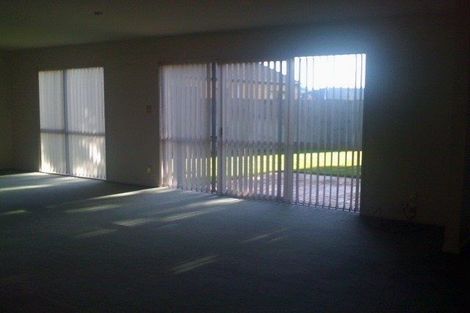 Photo of property in 9 Henry Wigram Drive, Wigram, Christchurch, 8042