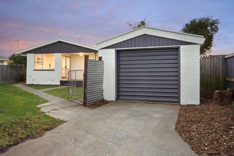 Photo of property in 26 Shetland Street, Woolston, Christchurch, 8062