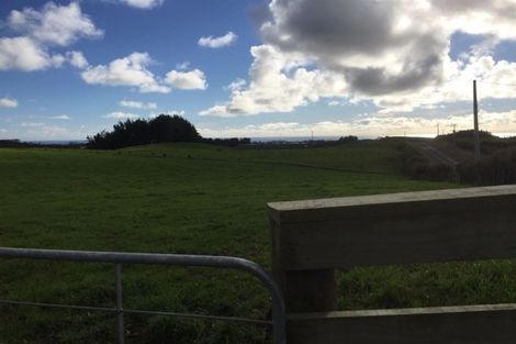 Photo of property in 192 Dover Road, Okato, New Plymouth, 4374