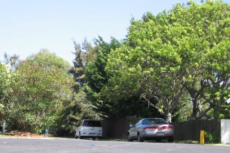 Photo of property in 1/47 Squirrel Lane, Browns Bay, Auckland, 0630