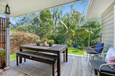 Photo of property in 19a Parakai Avenue, Parakai, 0830