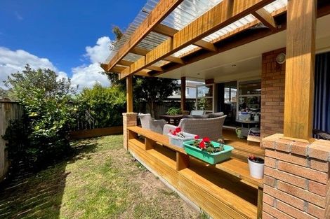 Photo of property in 146 Wellington Street, Howick, Auckland, 2014