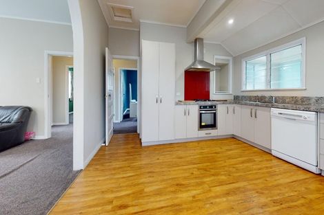Photo of property in 30 Millar Street, Terrace End, Palmerston North, 4410
