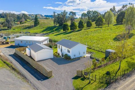Photo of property in 16f Tamumu Road, Waipawa, 4210