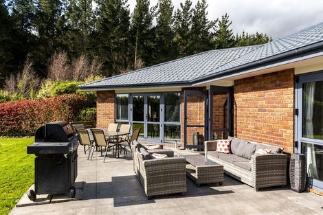 Photo of property in 39 County Heights Drive, Aokautere, Palmerston North, 4471