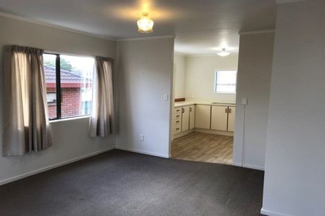 Photo of property in 3/10 Wood Street, Papakura, 2110