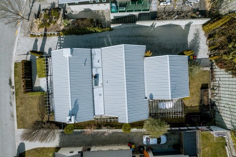 Photo of property in 6 Helms Court, Arrowtown, 9302