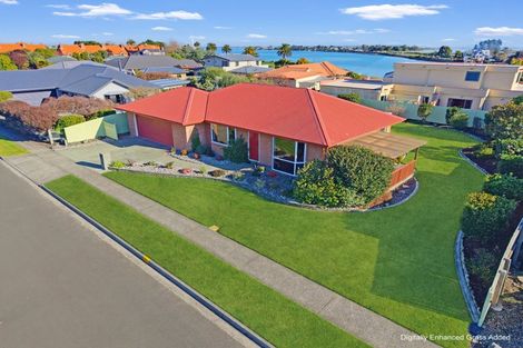 Photo of property in 7 Hoult Crescent, Monaco, Nelson, 7011