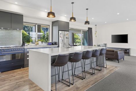 Photo of property in 37 Jarrett Terrace, Leamington, Cambridge, 3432