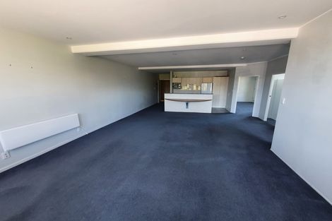 Photo of property in Grandstand Apartments, 37/80 Kent Terrace, Mount Victoria, Wellington, 6011