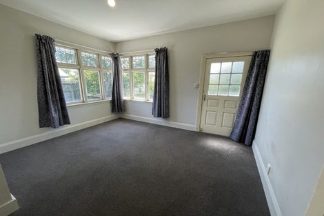 Photo of property in 4 Field Terrace, Upper Riccarton, Christchurch, 8041