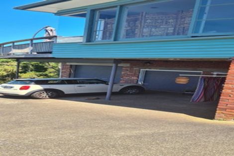 Photo of property in 14 Peter Terrace, Castor Bay, Auckland, 0620