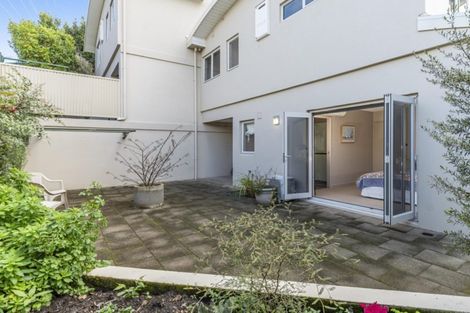 Photo of property in 51b Seaview Road, Otumoetai, Tauranga, 3110