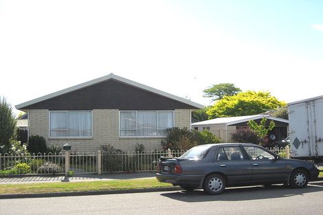 Photo of property in 17 Four Elms Place, Parklands, Christchurch, 8083