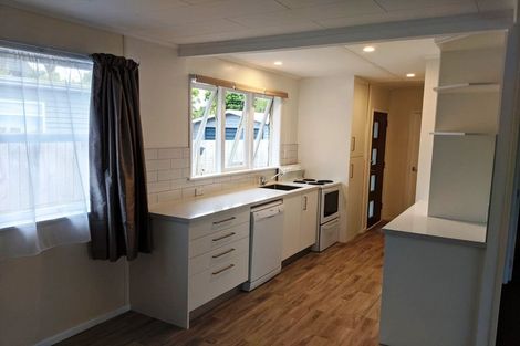 Photo of property in 363 Whangaparaoa Road, Stanmore Bay, Whangaparaoa, 0932