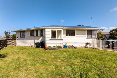 Photo of property in 42 George Street, Waiuku, 2123