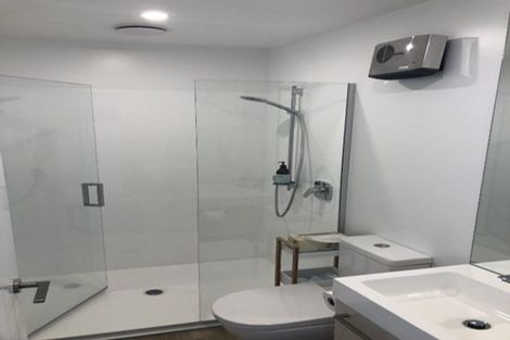 Photo of property in 8 Highlands Close, Queenstown, 9300