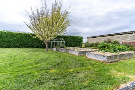 Photo of property in 99 Centre Bush Otapiri Road, Centre Bush, Winton, 9782