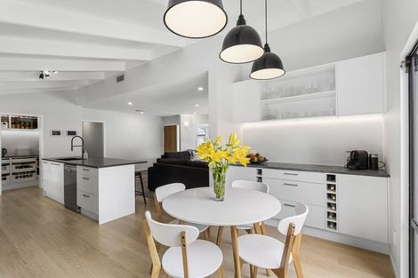 Photo of property in 13 Lanigan Street, Birkdale, Auckland, 0626