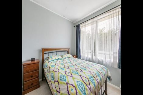 Photo of property in 70 Mcannalley Street, Manurewa East, Auckland, 2102