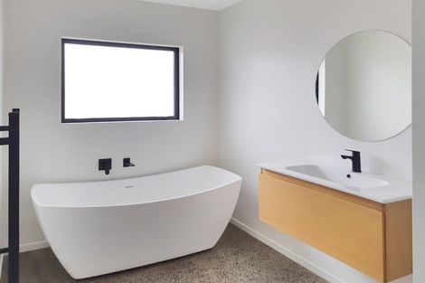 Photo of property in 6 Wyllie Place, Amberley, 7410