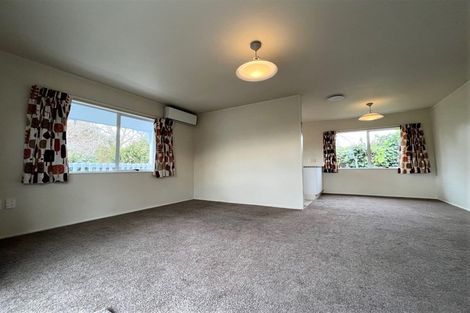 Photo of property in 34 Oxford Street, Fairfield, Hamilton, 3214