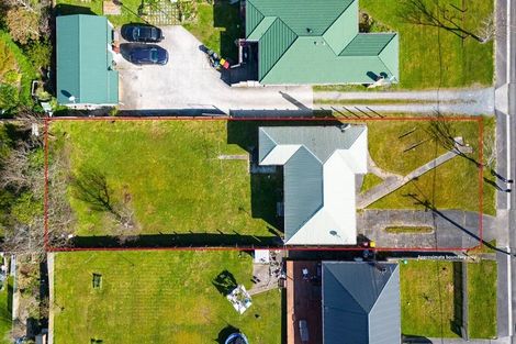 Photo of property in 172 Wellington Road, Wainuiomata, Lower Hutt, 5014