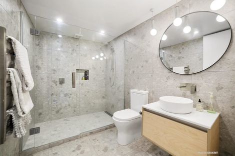 Photo of property in 32 Upton Terrace, Thorndon, Wellington, 6011