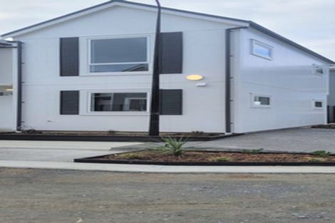 Photo of property in 15/30 Adventure Drive, Whitby, Porirua, 5024