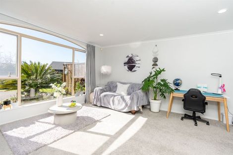 Photo of property in 12 Tarrango Way, Rototuna, Hamilton, 3210