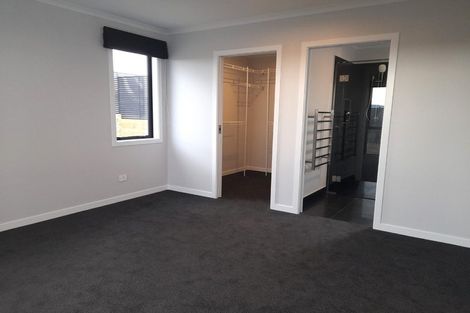 Photo of property in 33 Ngaru Crescent, Wharewaka, Taupo, 3330