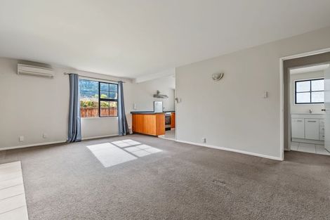 Photo of property in 4 Pawaho Place, Heathcote Valley, Christchurch, 8022